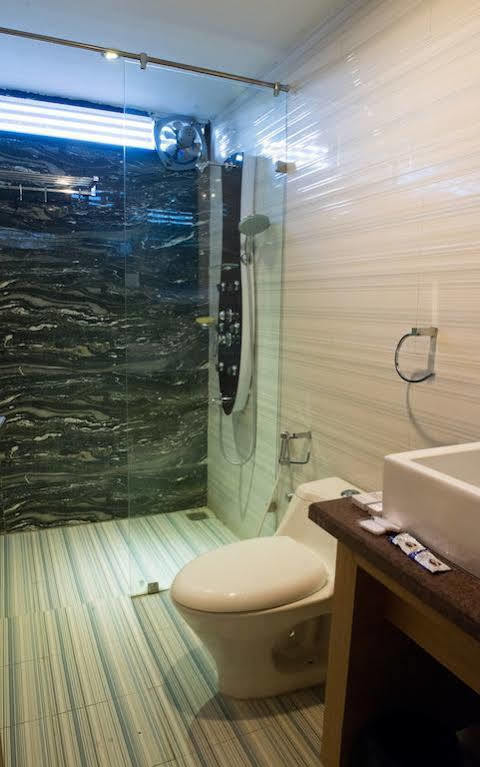 Hotel Balaji Central Ratlam Экстерьер фото